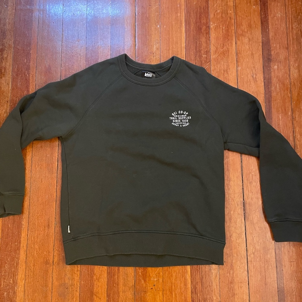 REI Black Crewneck Sweater Classic Cotton Blend